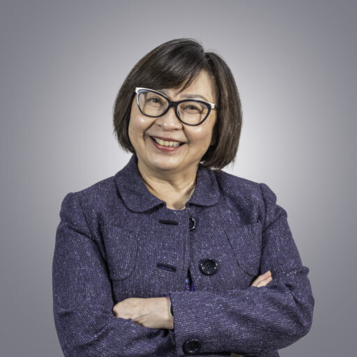 Dr Betty Ho - Headshot